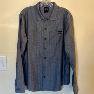 RVCA long sleeve button down. Recession collection. size M